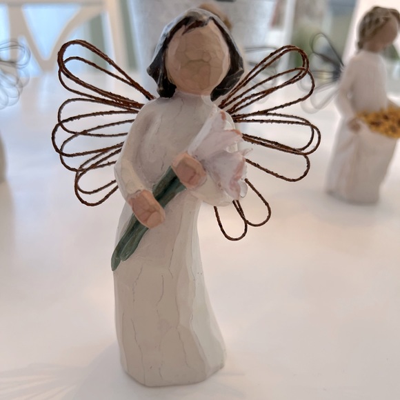 Willow Tree Angel of Beauty